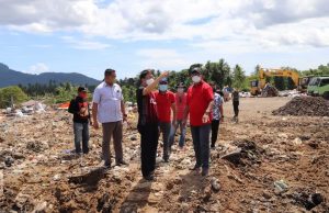 Akhir Pekan, Wali Kota Andrei Angouw Kembali Pantau TPA Sumompo