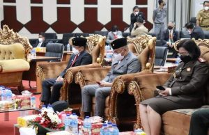 Dengarkan Pidato Kenegaraan, Wali Kota dan Wakil Wali Kota Hadiri Rapat Paripurna DPRD Manado