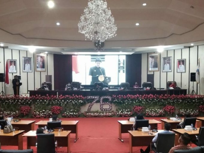 Wali Kota Paparkan Rancangan KUA PPAS TA 2022 di Paripurna DPRD Manado