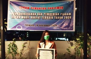 Jurani Rurubua Kembali Sabet Predikat Wakil Rakyat Terbaik Versi FPP