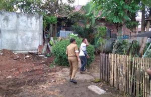 Wali Kota Manado Jalan Kaki Keliling Bitung Karangria Cek Perbaikan Parit