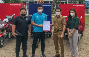Sulut United Serahkan Bantuan 3 Unit Motor Sampah Untuk Kota Manado