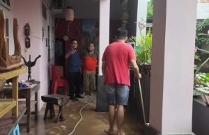 Cek Lokasi Banjir di Malendeng, Frederik Tangkau Harap Ada Perhatian Dari Dinas PUPR Manado