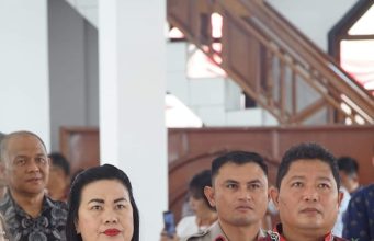 Jemmy Kumendong Dilantik Sebagai Penasehat Jemaat GMIM Moria Sasaran