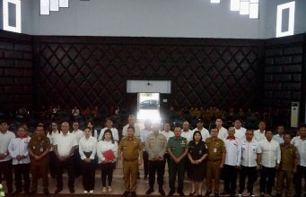 Pj Bupati Jemmy Kumendong Lantik Panpel Porkab Minahasa 2023