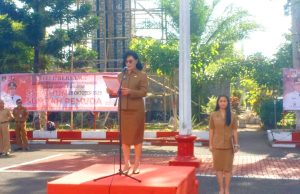 Sekda Minahasa Lynda Watania Pembina Upacara Peringatan Hari Sumpah Pemuda