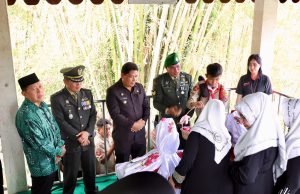 Peringatan Hari Pahlawan, Pemkab Minahasa dan Forkopimda Ziarah di Makam Pahlawan