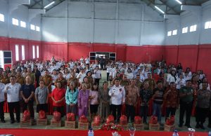 Pj Bupati Minahasa Tandatangani Prasasti Pagar Lapangan Kinakas Dan Dialog Bersama Masyarakat Kakas Raya