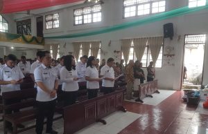 Safari Natal di Tombariri, Pj Bupati dan Sekda Minahasa Ibadah di GMIM Syalom Sarani Matani