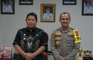 Jalin Silaturahmi, Pj Bupati Jemmy Kumendong Terima Kunjungan Kapolres Minahasa Yang Baru