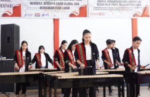 Menyimak Keunikan Kolintang SMA Negeri 7 Manado: Melestarikan Budaya Dan Nusantara