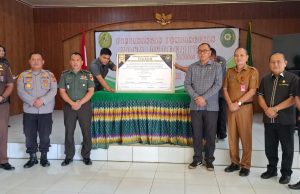 Bertekad Wujudkan Birokrasi Bersih dan Bebas Korupsi, PN Tondano Canangkan Zona Integritas WBK-WBBM