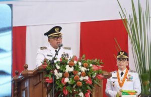 Bupati Robby Dondokambey Sampaikan Pidato Perdana Dalam Rapat Paripurna DPRD Minahasa