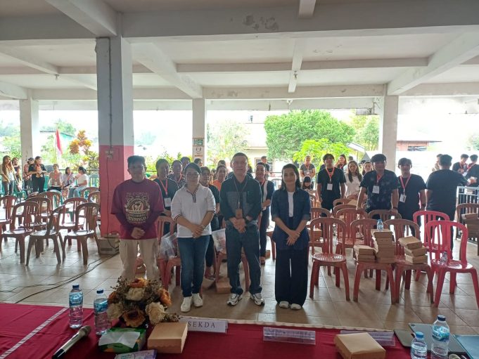 Tim Dosen UNIMA Laksanakan PKM di Tondano, Beri Pelatihan Kepada Pelaku UMKM