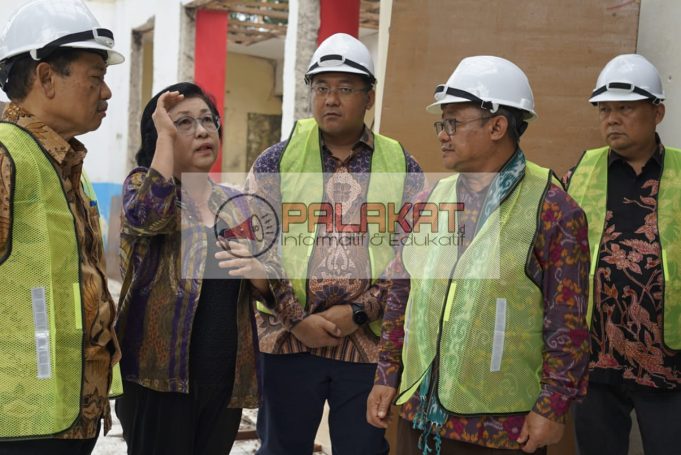 Mendikdasmen Kunjungi SMAN 8 Manado, Tinjau Revitalisasi Sejumlah Fasilitas Sekolah