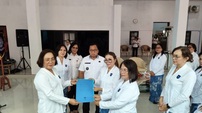 Pengurus DPC PWKI Minahasa Resmi Dilantik, Bupati Robby Dondokambey: Perempuan Punya Peran Strategis Bangun Daerah