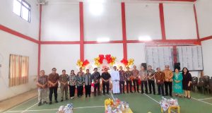 Bupati Robby Dondokambey Resmikan Kantor Desa dan Gedung Serba Guna Tolok Satu