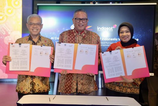 Indosat, Kemnaker, dan Wadhwani Foundation Kolaborasi Perkuat Ekosistem Ketenagakerjaan Lewat AI