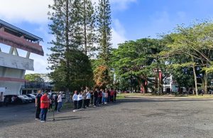 Pemkab Minahasa Gelar Kerja Bakti Massal di Stadion Maesa, Bupati: Kebersihan Cerminan Disiplin ASN