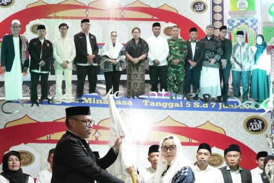Wakil Bupati Vanda Sarundajang Buka MTQ XXXI dan Lantik Pengurus LPTQ Minahasa