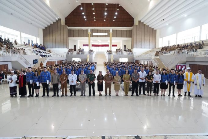 Bupati Robby Dondokambey Pimpin Apel Awal Bulan Juli, Lantik ASN Fungsional dan Lepas Kontingen O2SN