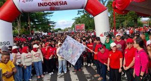 Ribuan Warga Ikuti Jalan Sehat, Pemkab Minahasa Buka Rangkaian HUT ke-81 RI di Tondano