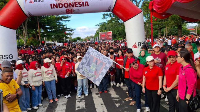 Ribuan Warga Ikuti Jalan Sehat, Pemkab Minahasa Buka Rangkaian HUT ke-81 RI di Tondano