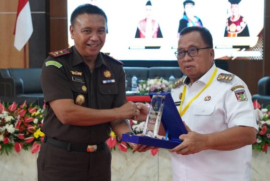 Bupati Robby Dondokambey: Harmonisasi Regulasi Kunci Akselerasi Pariwisata dan Agrobisnis