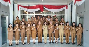 Realisasi PBB Belum Merata, Sekda Lynda Watania Gelar Rapat Evaluasi Bersama Para Camat