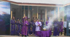 Selamatkan Sangihe dari Ancaman Industri Ekstraktif, Masyarakat Adat Gelar Ritual Delumatehu Sumbanua