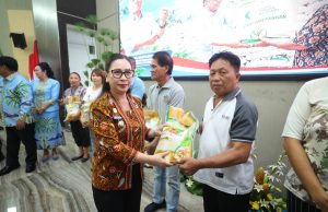 Minahasa Terima 450 Sak Bantuan Pangan dari Bapanas, Disalurkan untuk Warga Desil 1-4